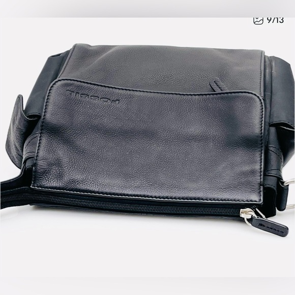 Fossil Black Leather and Nylon Messenger Bag - Picture 8 of 13